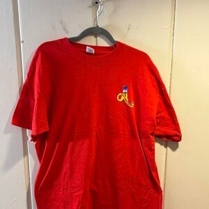 Gildan Men's Red T-shirt